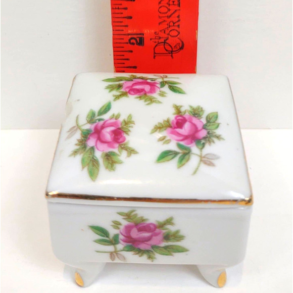 Gold Footed Japan Porcelain Trinket Box Hand Painted Roses Gold Trimmed Candle - Picture 2 of 7